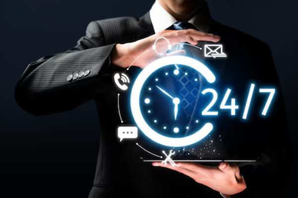 Businessman holding a digital display featuring a glowing clock icon with "24/7" text, symbolizing round-the-clock accessibility for California Online Loans' payday loan services.